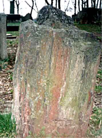 Weihestätte auf dem Hausberg: Stein Nr. 7